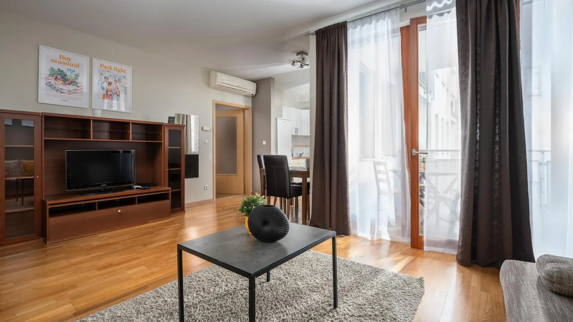 Central Passage Apartments By Vagabond Downtown Budapest Ungarn