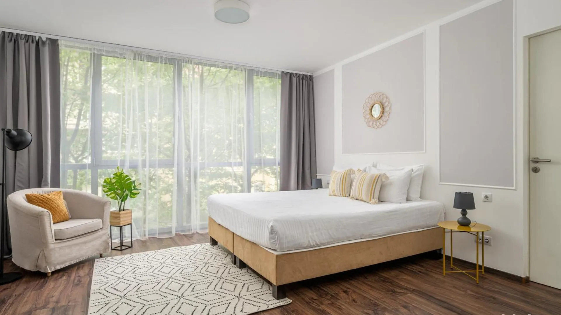 Central Passage Apartments By Vagabond Downtown Budapest