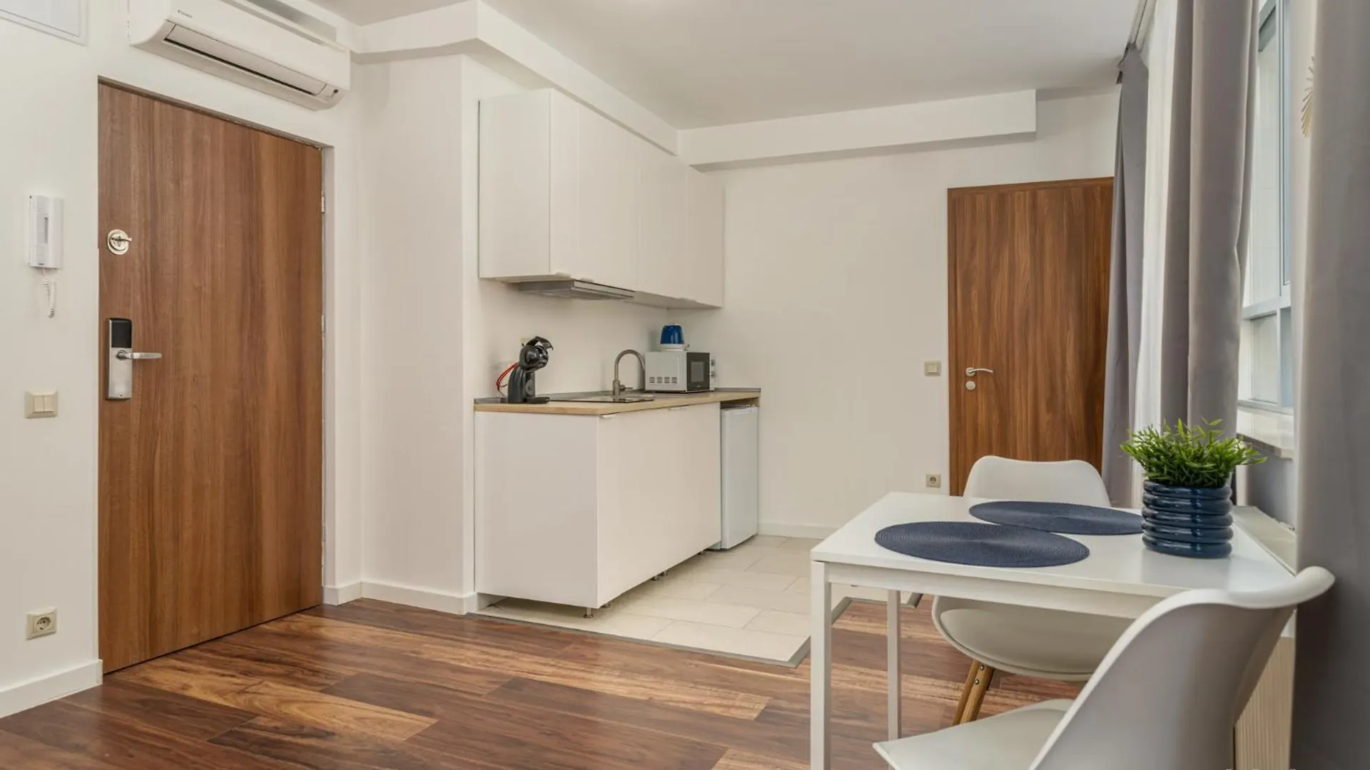 Central Passage Apartments By Vagabond Downtown Budapest