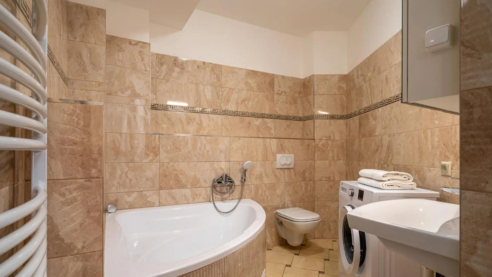Central Passage Apartments By Vagabond Downtown Hungary