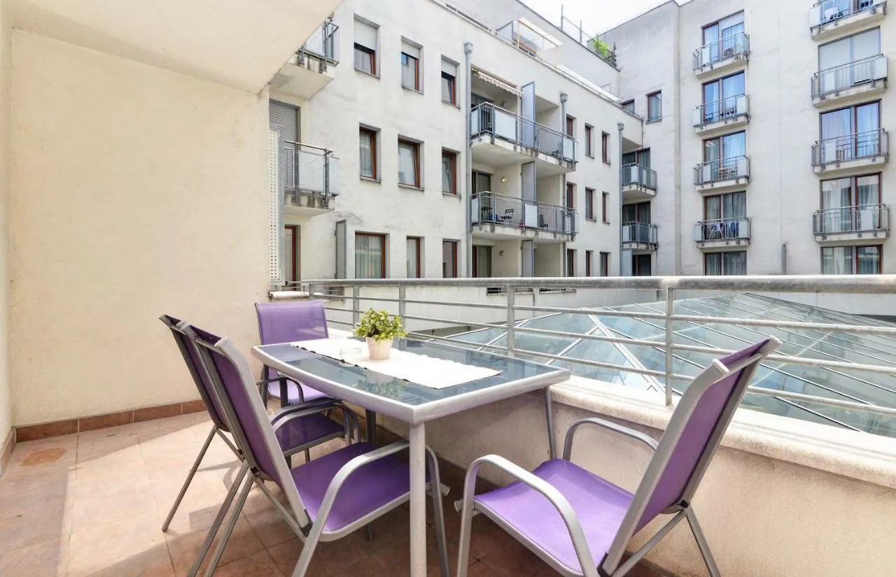 Central Passage Apartments By Vagabond Downtown Budapešť