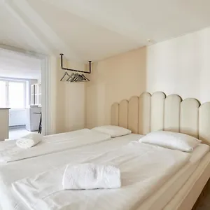 https://charismatic-cozy-apartment-heart-of-copenhagen.copenhagenhotelselect.com