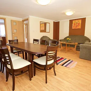 Zoli Apartmanok-brody 51-53 Hajdúszoboszló