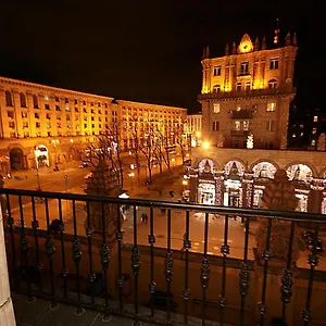 - Kreshchatyk Area , Киев Украина