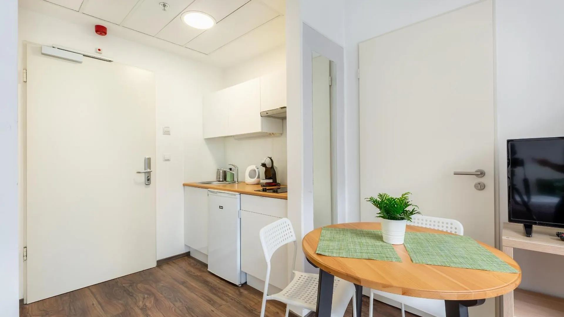 Central Passage Apartments By Vagabond Downtown