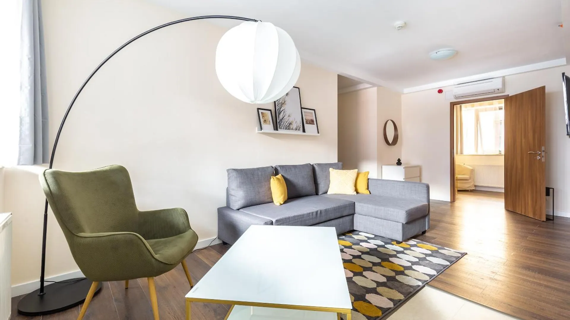 Central Passage Apartments By Vagabond Downtown